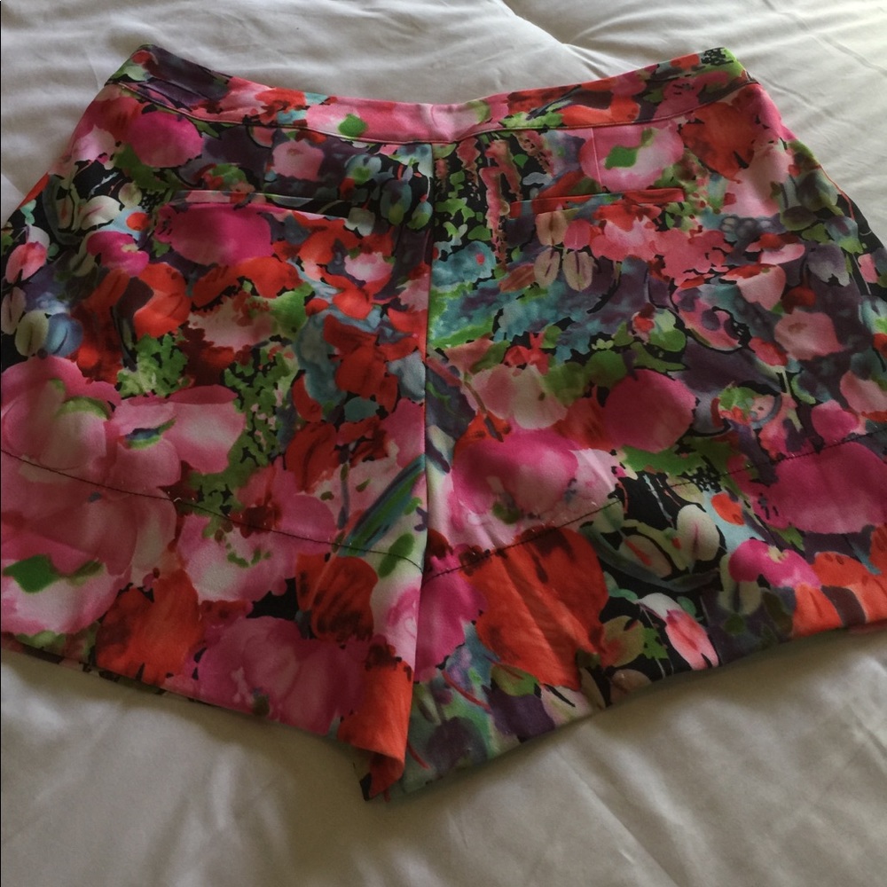 Macy’s Fashion Star 🌟 shorts